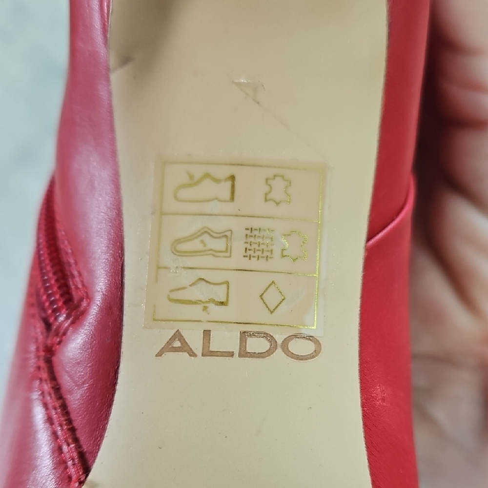 Genuine Leather Red Booties - Picture 4 of 10